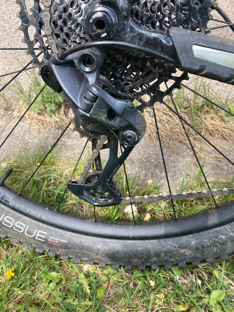 Trek Roscoe 8 - 4