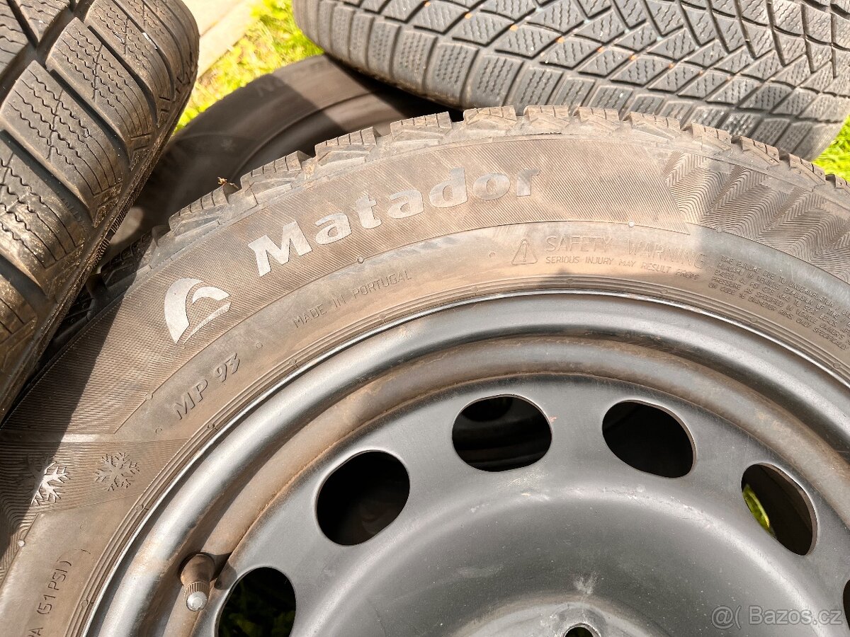 Zimní kola s disky 205/55 R16 – Matador Nordica + poklice - 4