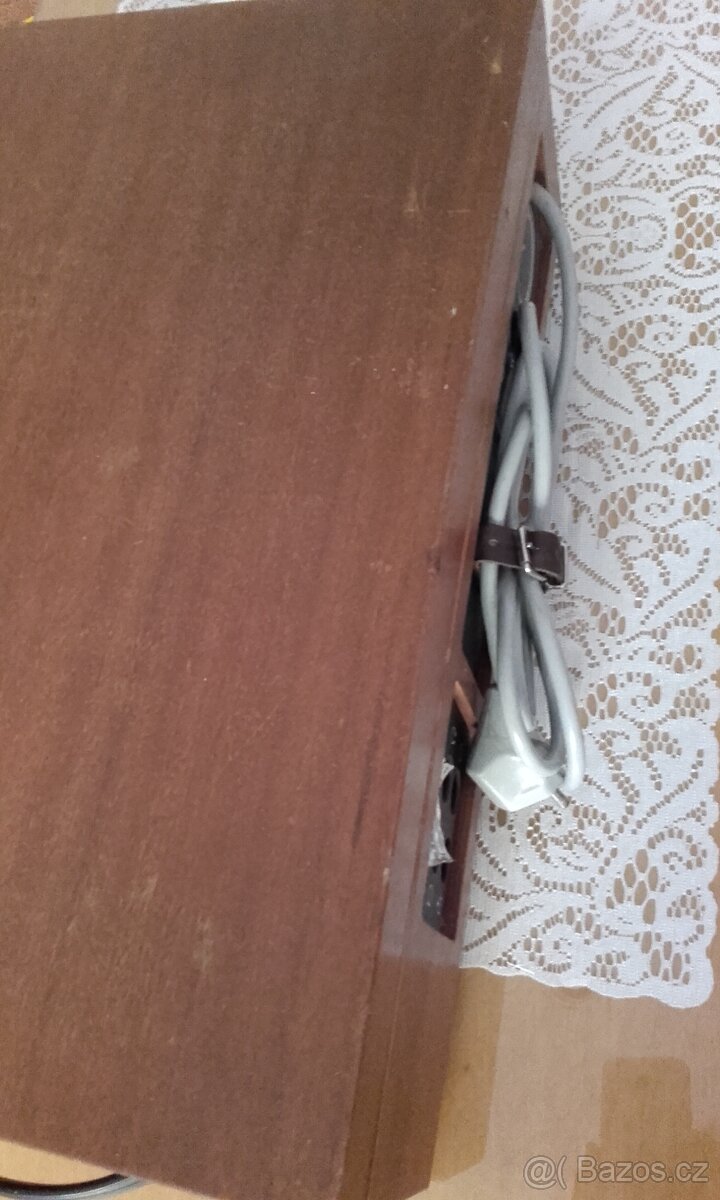 PRODÁM MAGNETOFON - 4