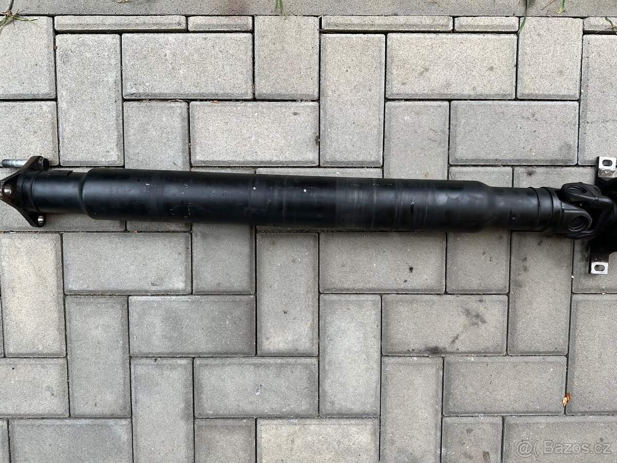 BMW E60 kardanova hřídel 7559980-01, 26107573579 - 4