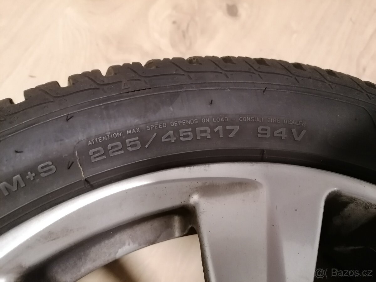 Prodám zimní pneu 255 R45 17 - 4