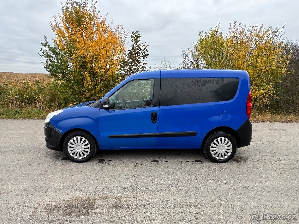 Fiat Doblo 1.4T 88kw CNG, rv2012,NOVÁ STK,VESTAVBA NA SPANÍ - 4