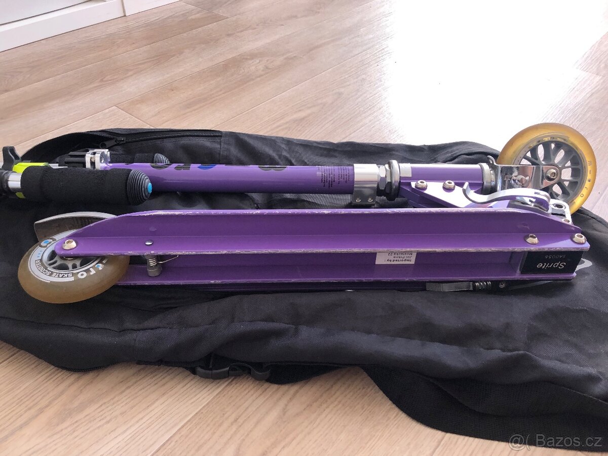 Koloběžka zn. Micro od 8 let s příslušenstvím - 4