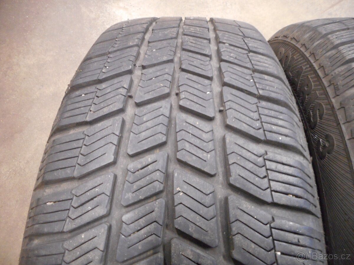 185/60R15 84T - 4