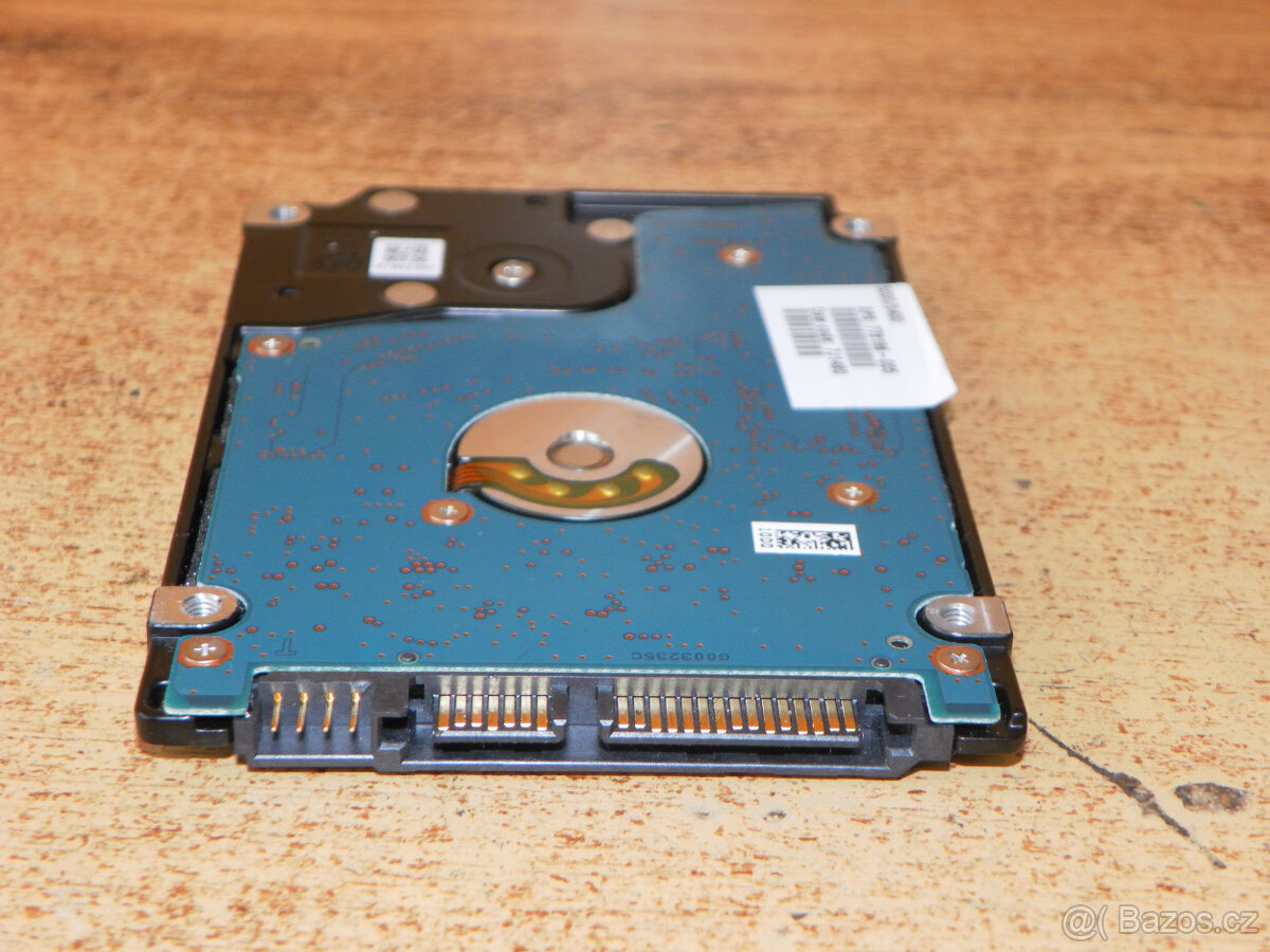 Hard disk do notebooku TOSHIBA 2,5" 500 GB SATA - 4
