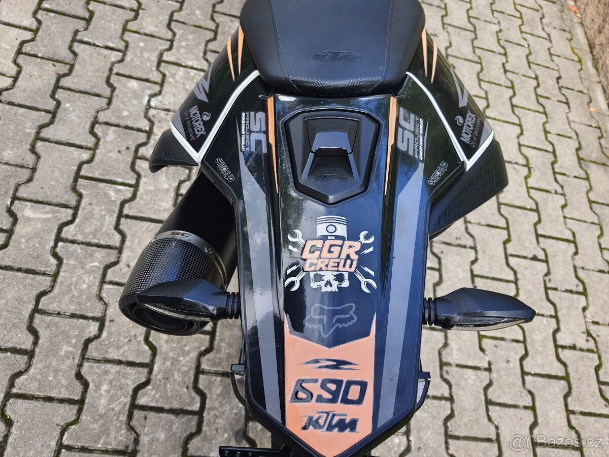 KTM 690 SMC-R - SUPER STAV 175.000,- Kč - 4