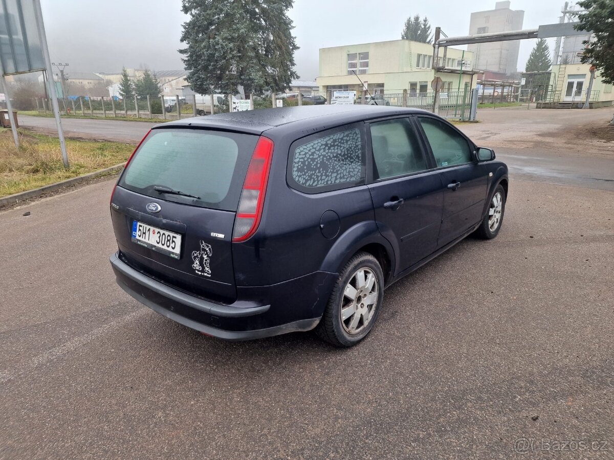 Ford Focus II combi 1.6tdci 66kw, stk platné, najeto 317tis, - 4