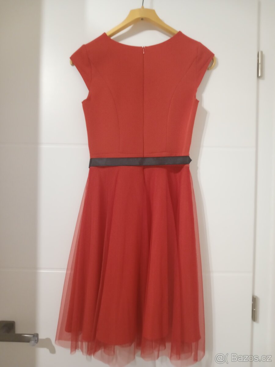 Červené šaty Bára styl - 4