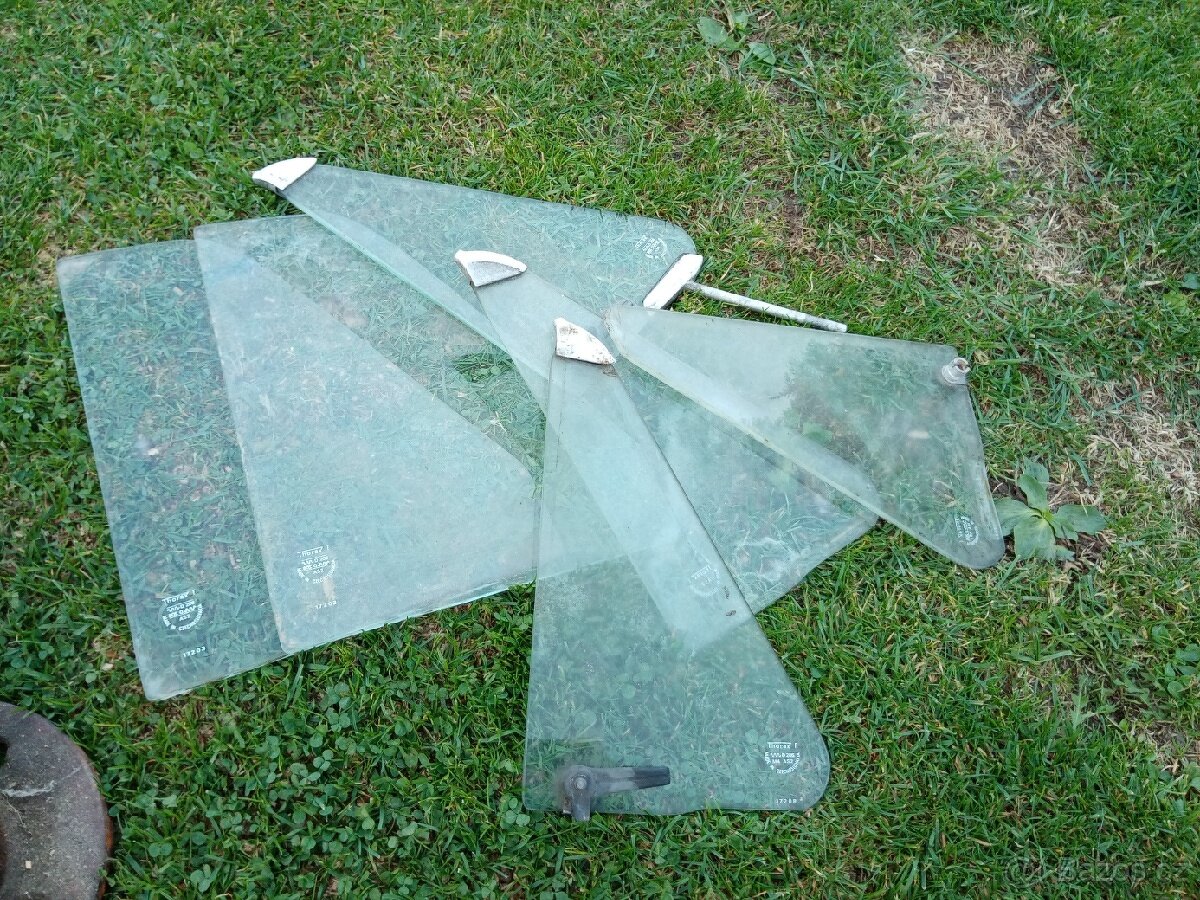 Díly Škoda 10/23 - 4