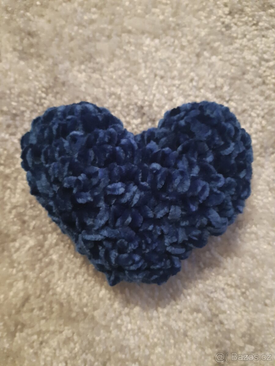 Háčkovaná velryba, srdíčko a mistička - 4