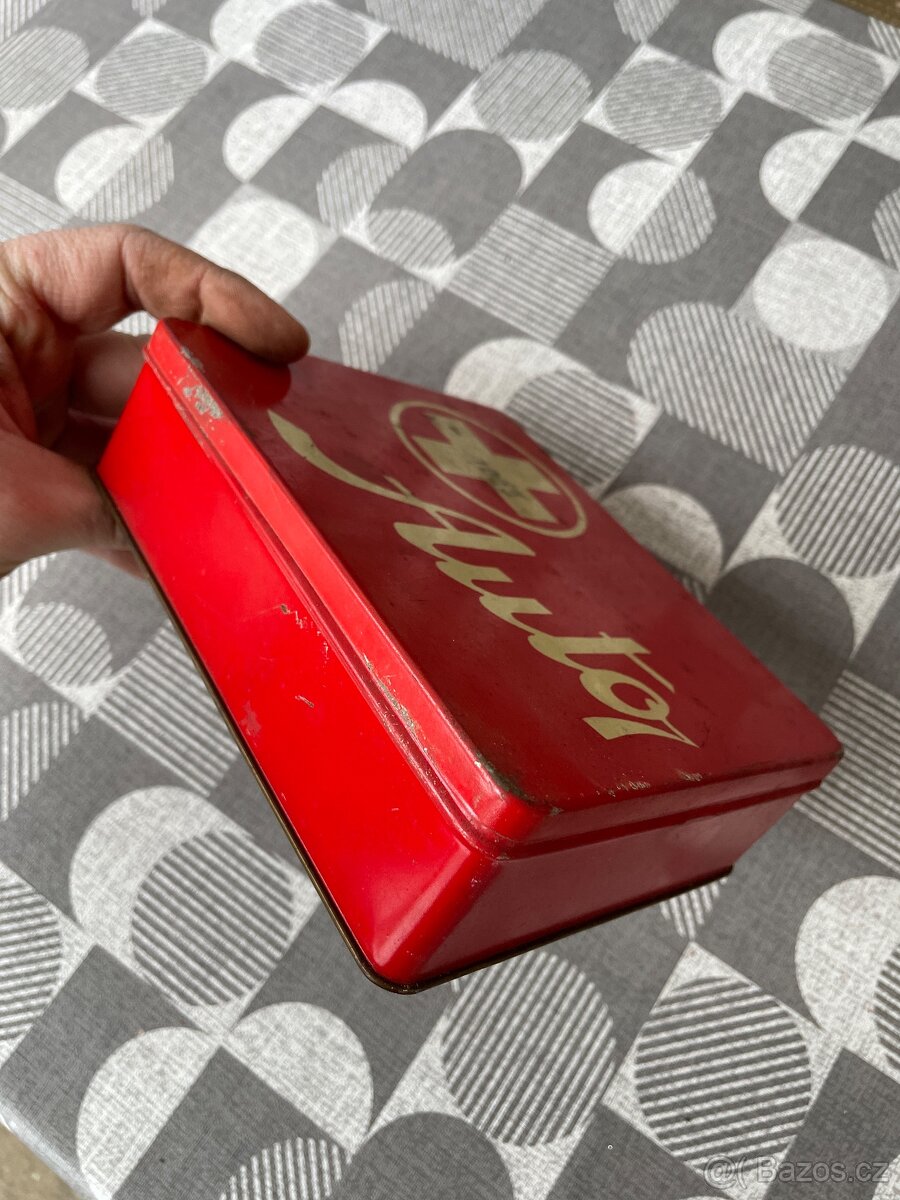 NOVÁ AUTOLÉKÁRNIČKA RETRO DO VETERÁNA, ULOŽENKA - 4