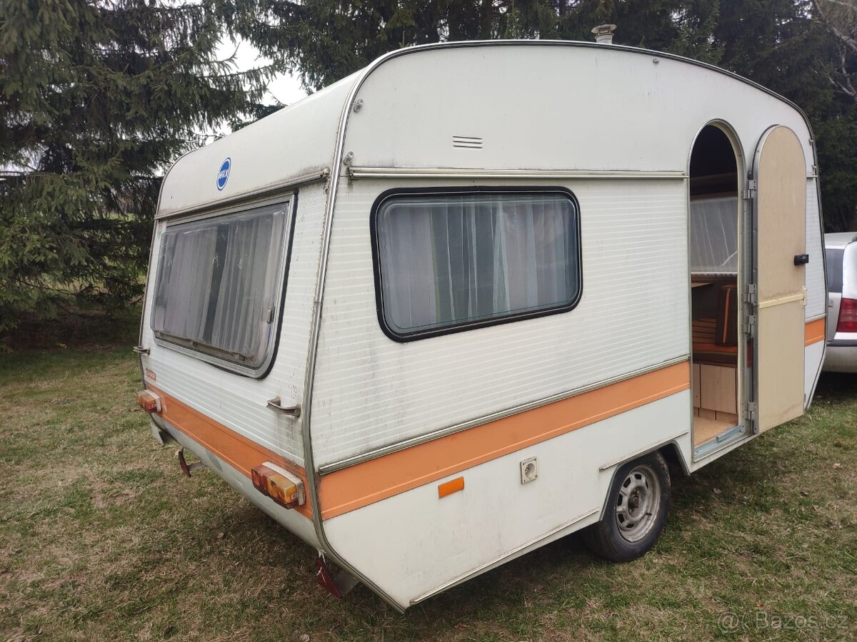 Karavan WILK, předstan, STK, 100km/h - 4