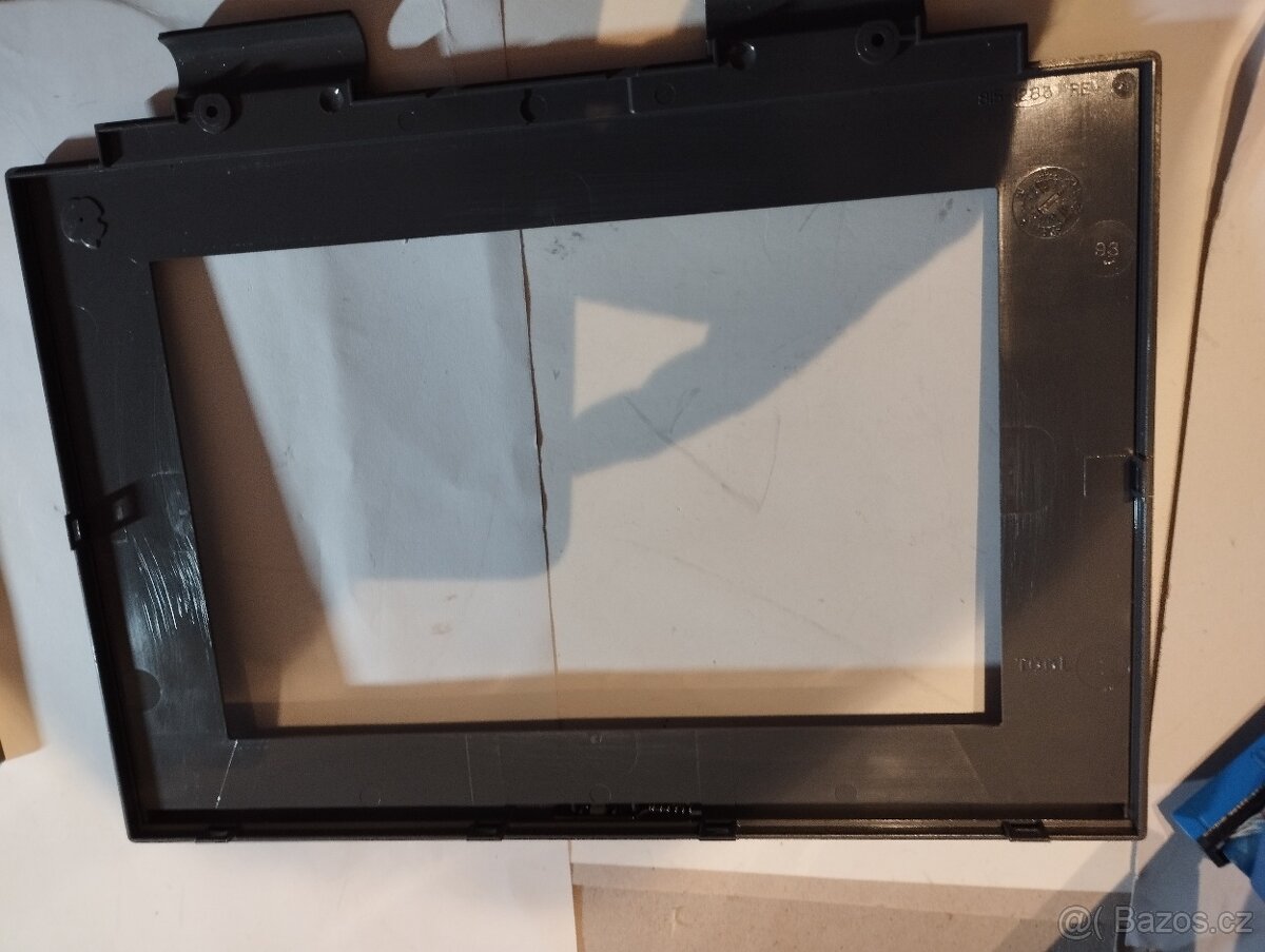 Macintosh PowerBook 145B -Díly r.v. 1991 - 4