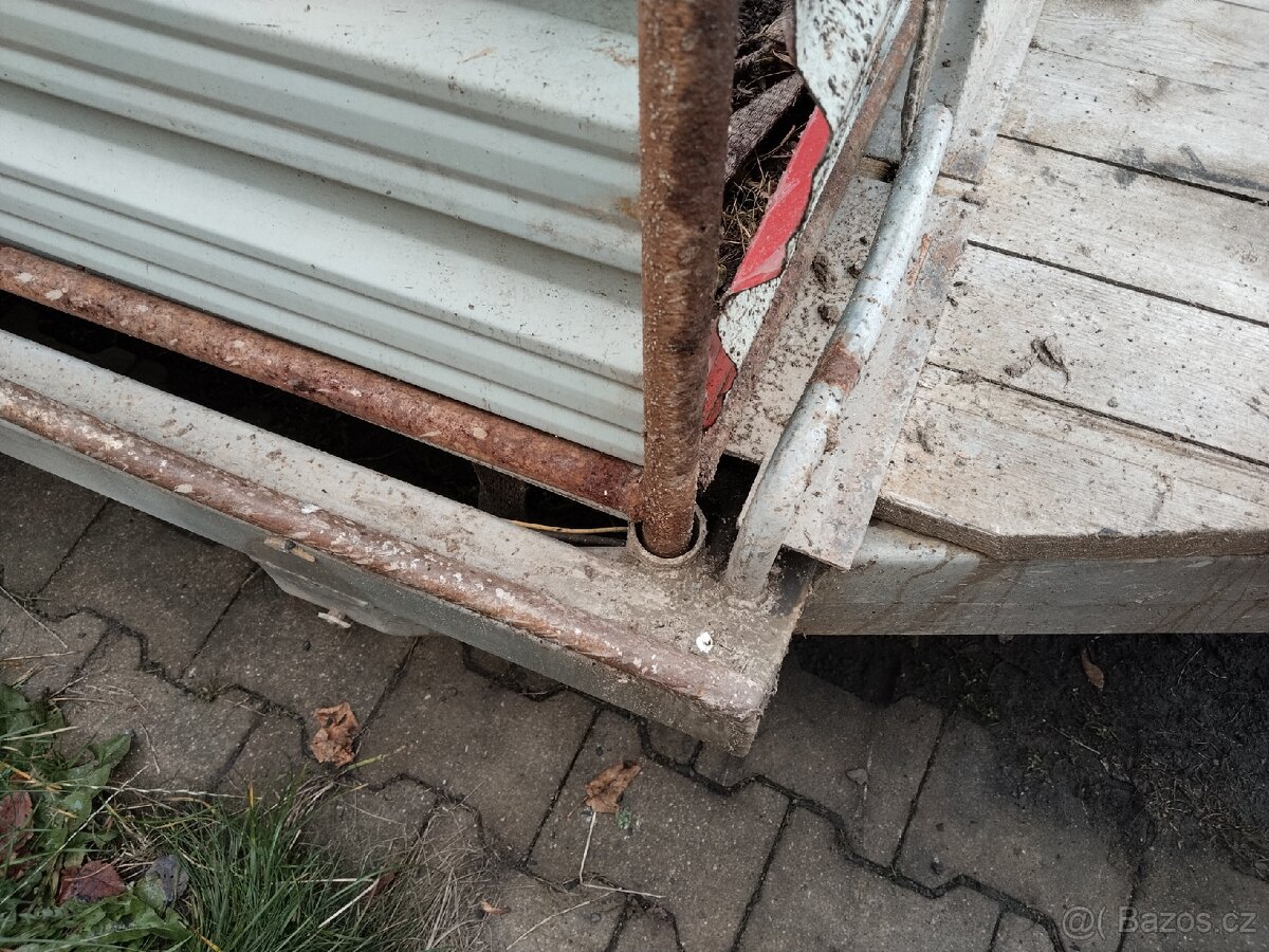 Prodam přívěsný vozík - 4