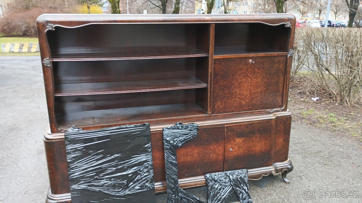 Starožitná komoda - 4