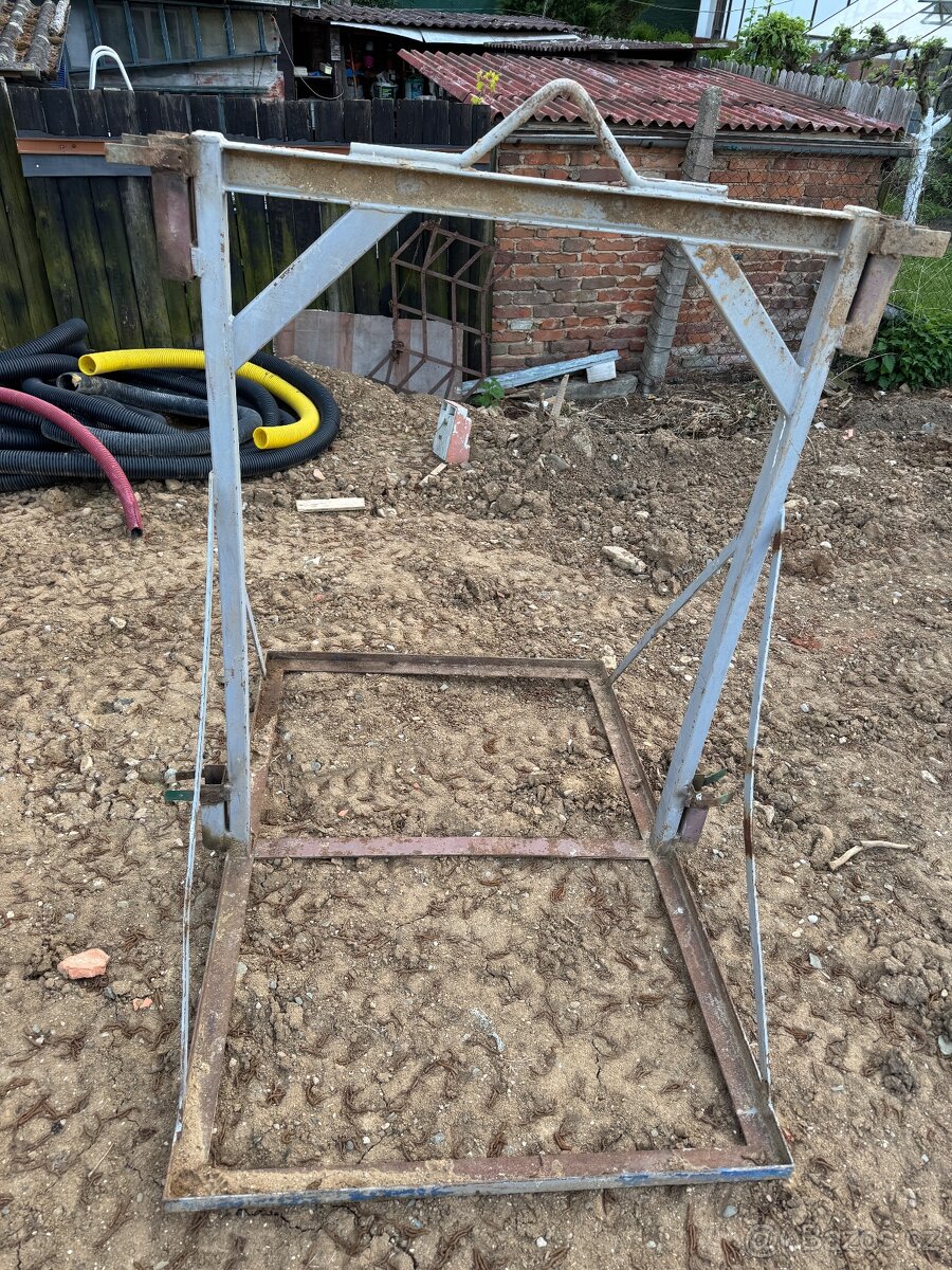 Prodám stavební vrátek - 4