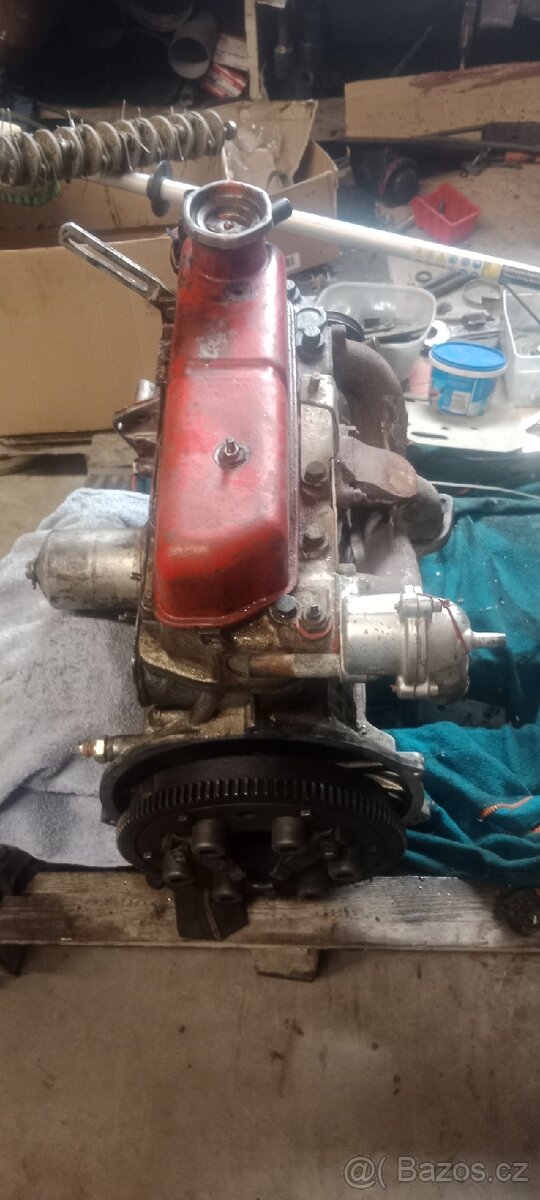 Motor škoda 105/ 120 - 4