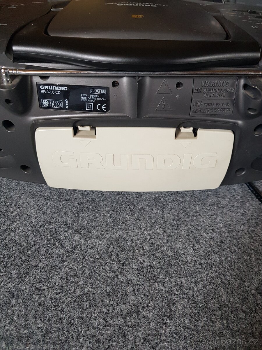 Grundig RR 3200 - 4