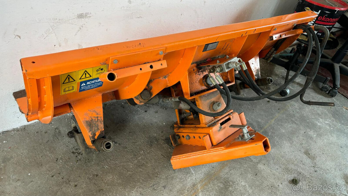 Přední zvedák + pluh na malotraktor apod. - 4