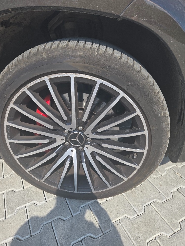 Mercedes Benz AMG GLS 63 - 4