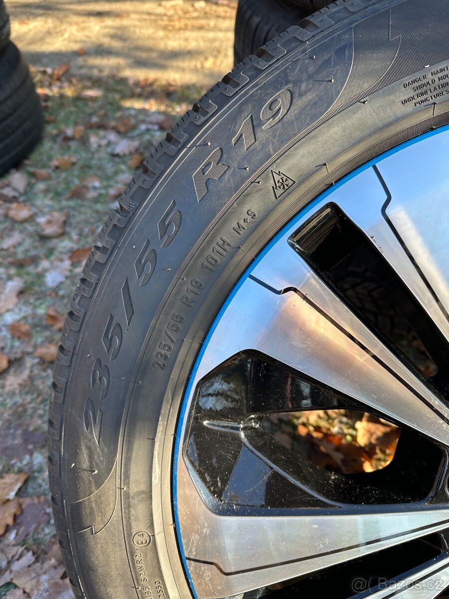 ALU KOLA MERCEDES EQC R19 ZIMNÍ SADA JAKO NOVÉ TOP - 4