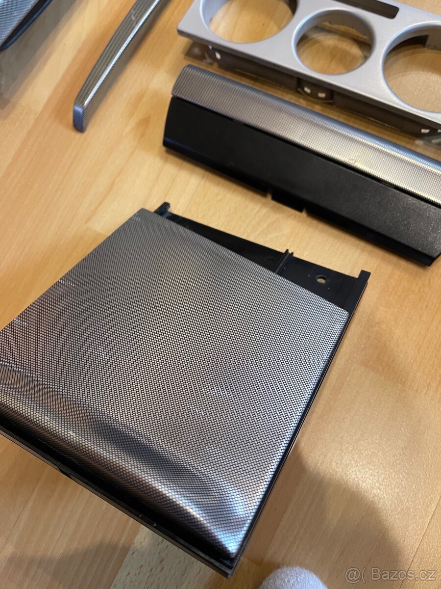 VW Golf 4 alu dekor net optic - 4