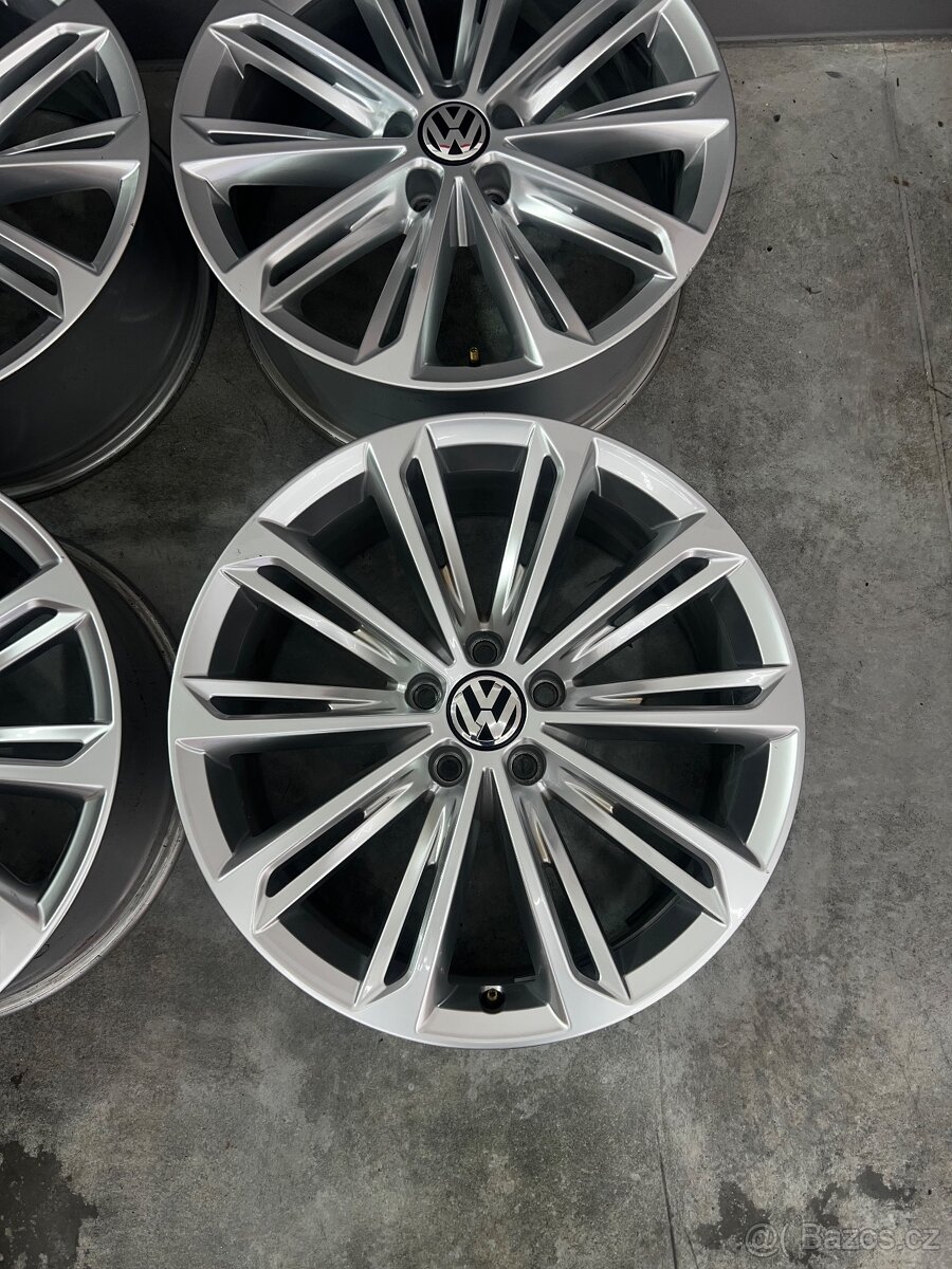 Vw passat b8 r19 verona - 4