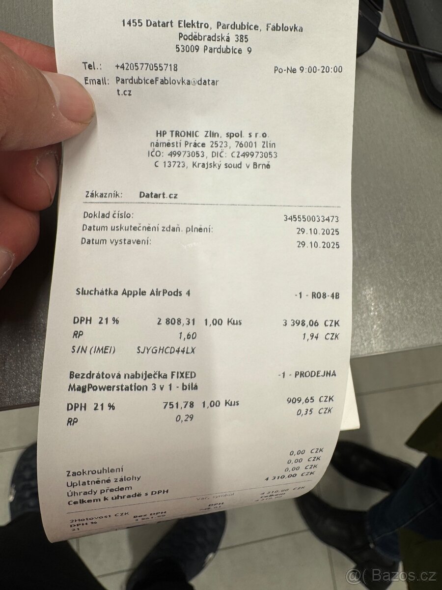 Prodám sluchátka Apple Air Pods 4 - 4