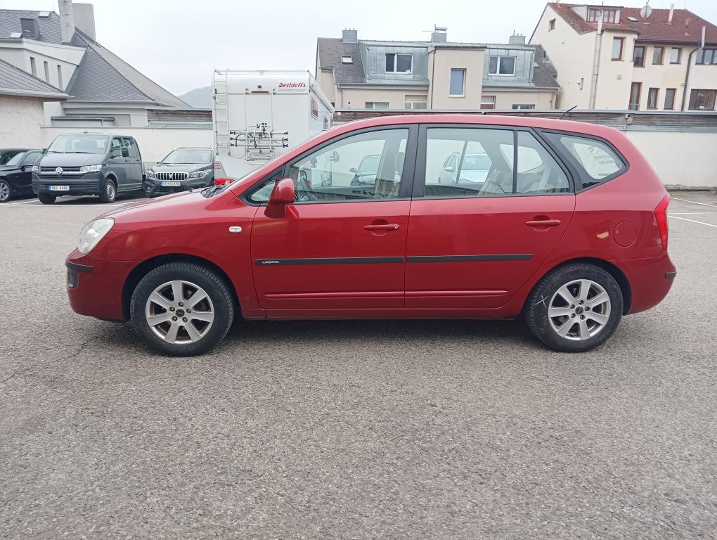 KIA CARENS - 4