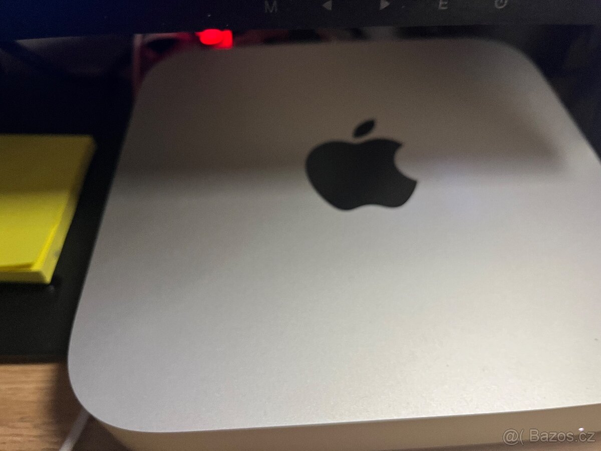 Prodá nový set Mac mini s monitorem a klávesnicí - 4