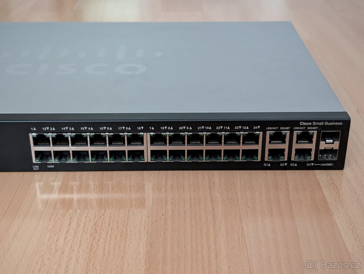 Cisco SF300-24 24p managed switch 2x Gigabit + 2x SFP - 4