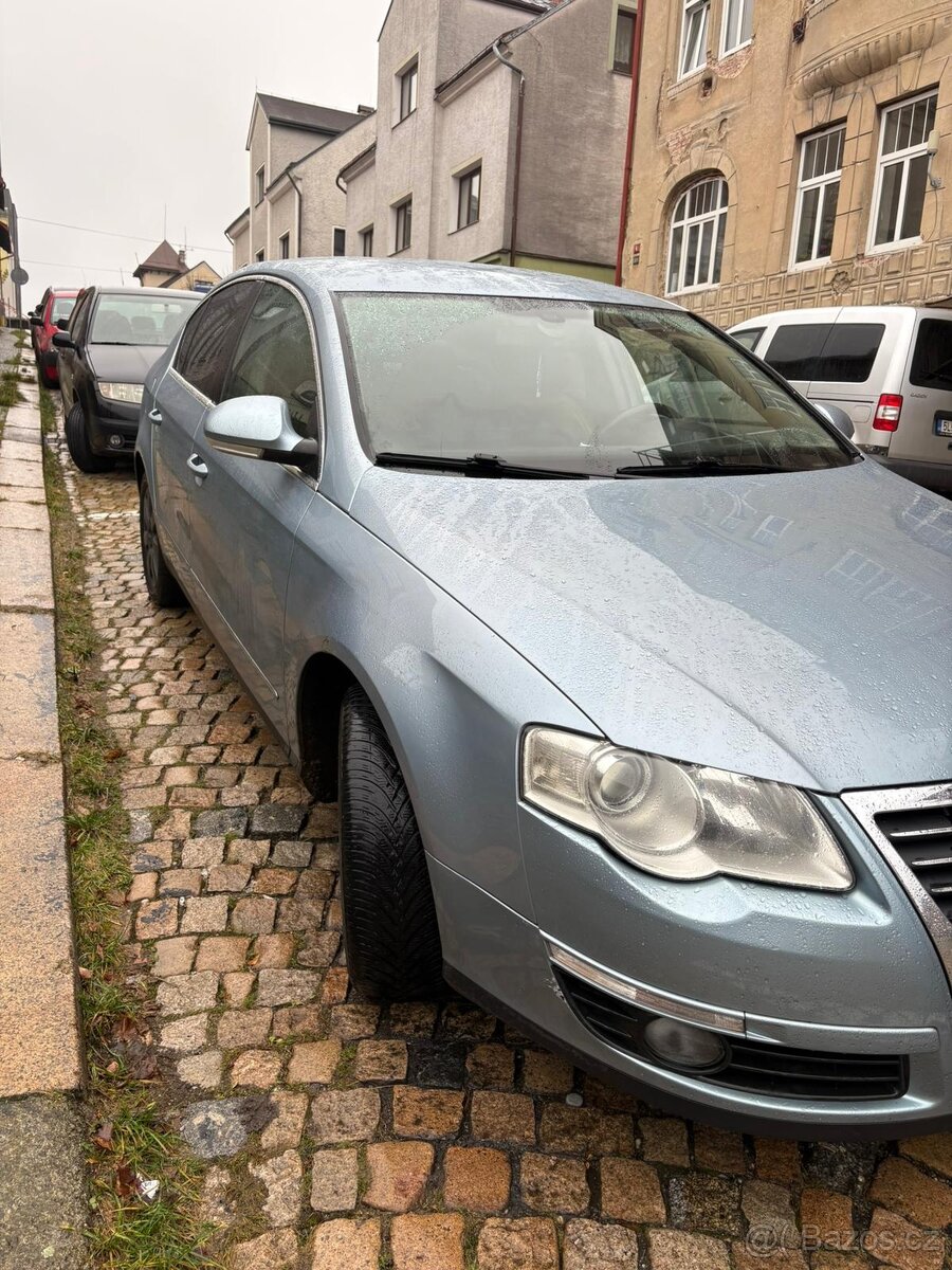 VOLKSWAGEN PASSAT B6 2.0 FSI - 4
