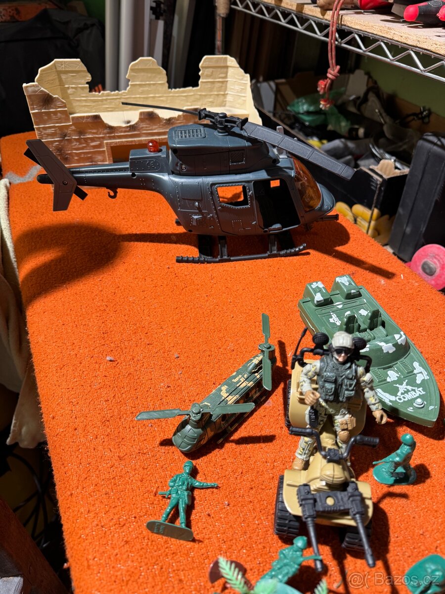 Sada figurek vojáků - 4