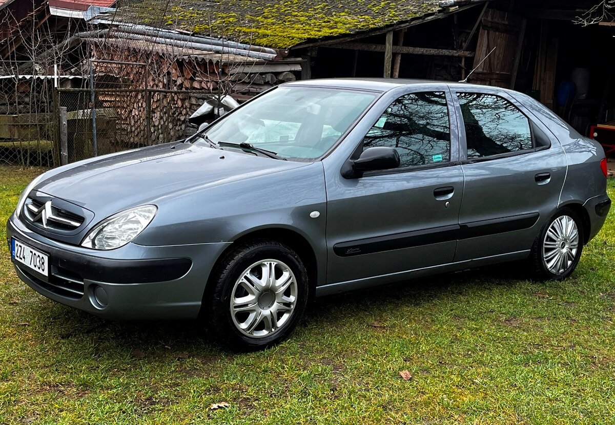Citroën Xsara 1,4 ; benzín; r. v. 2004 - 4