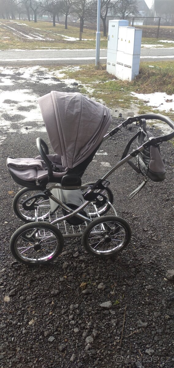 Houpací kočár Jasmine Camino Classic 03 - 4