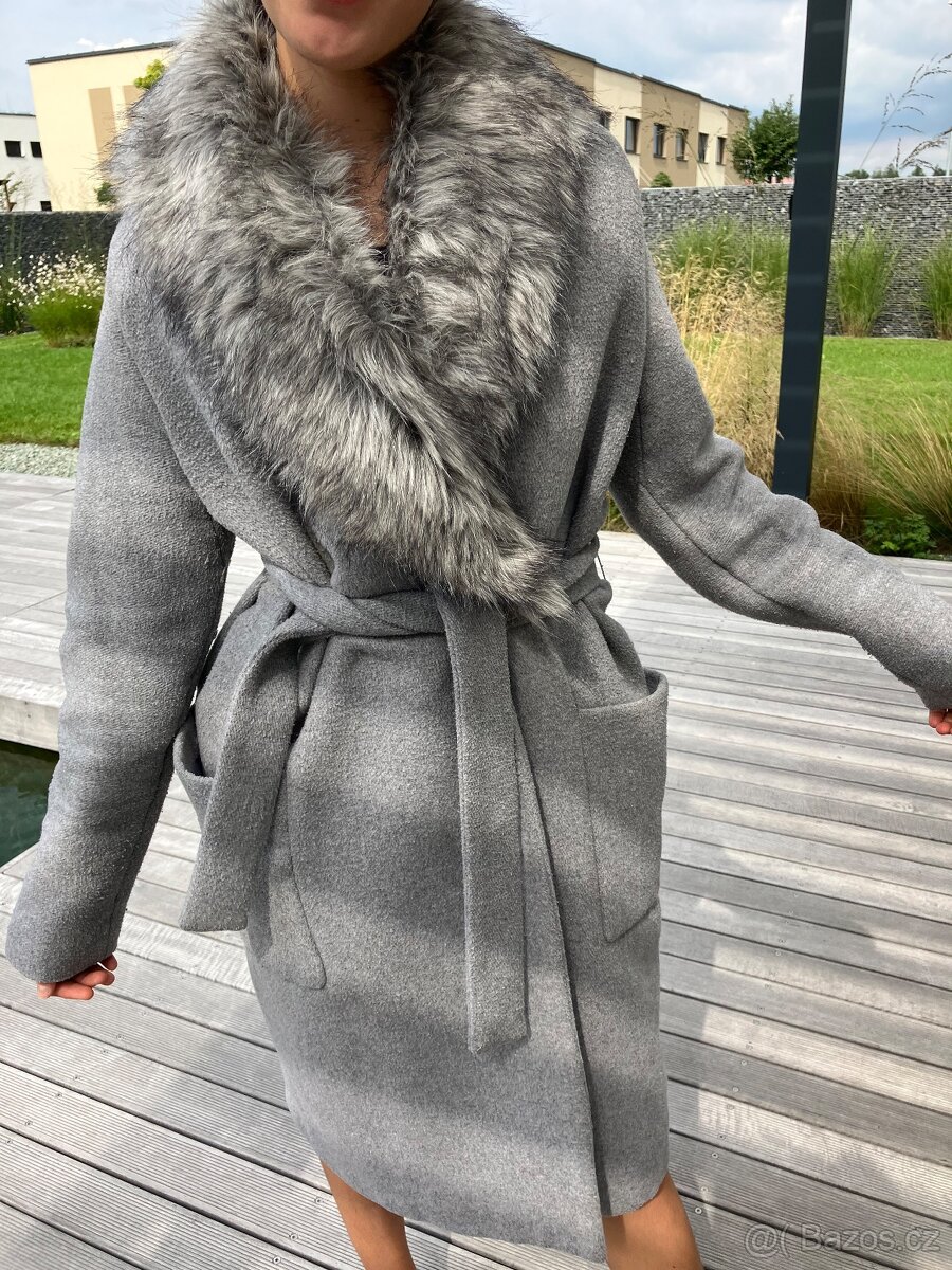 VLNĚNÝ kabát RESERVED vel 34 - 4