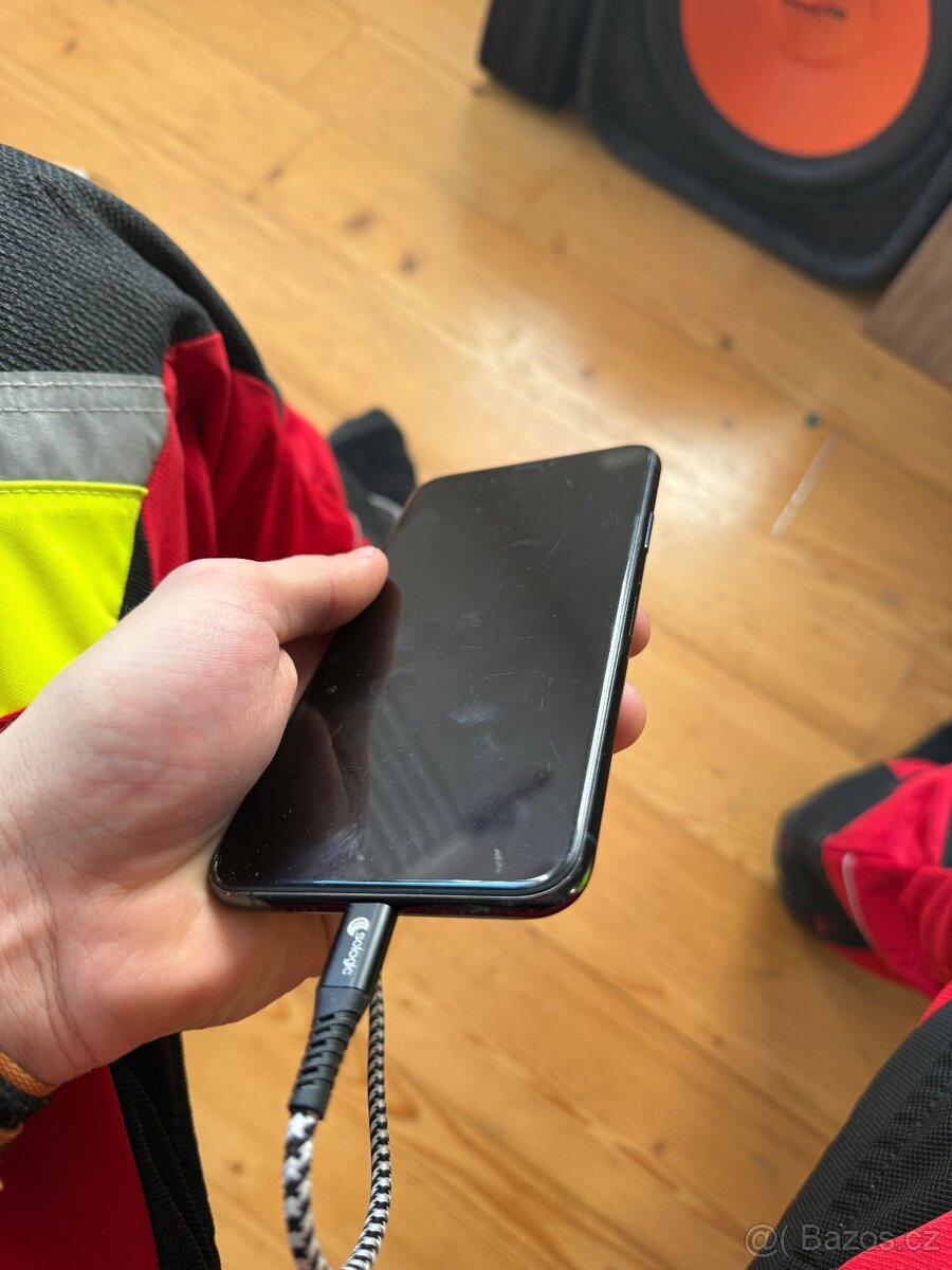 Apple iphone 11 pro MAX - 4