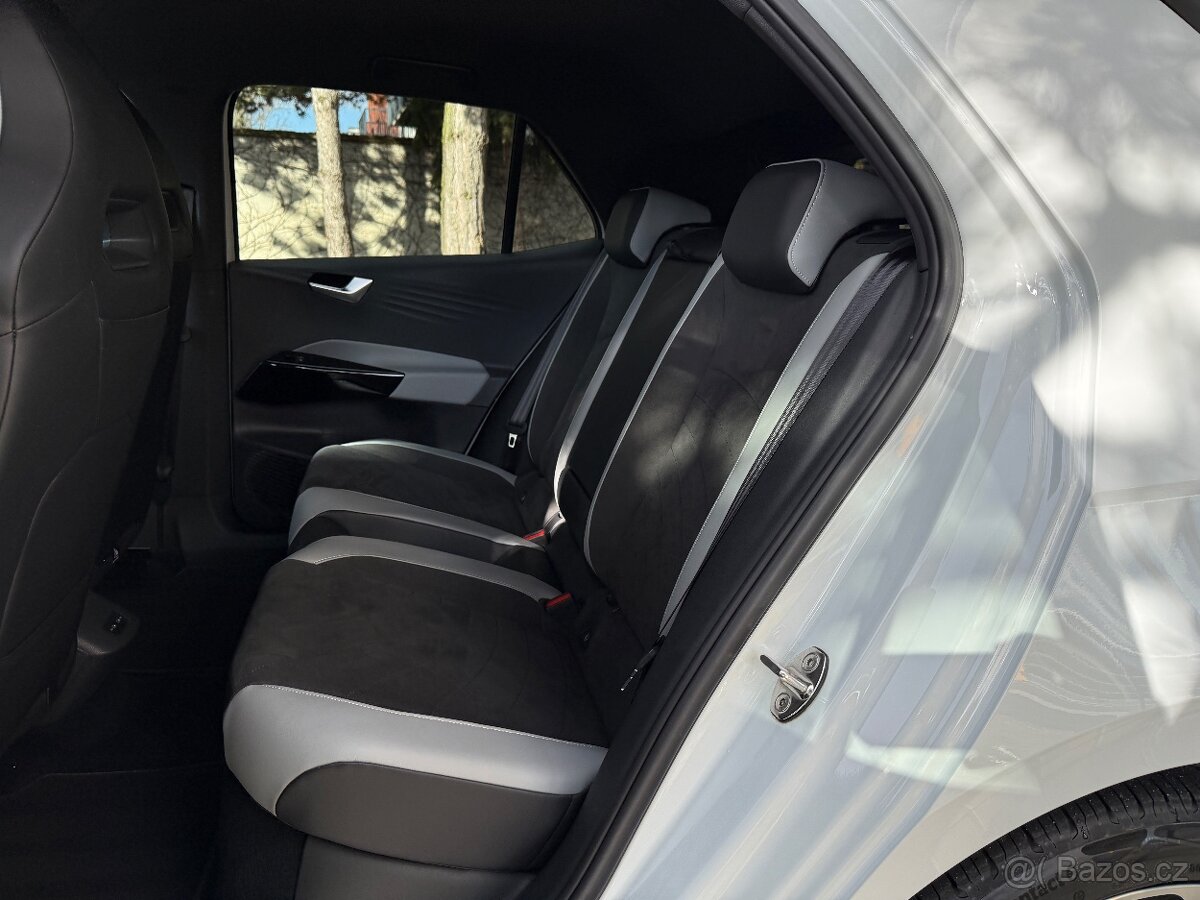 Volkswagen ID.3, Pro S 82kWh Matrix LED / Masáž - 4