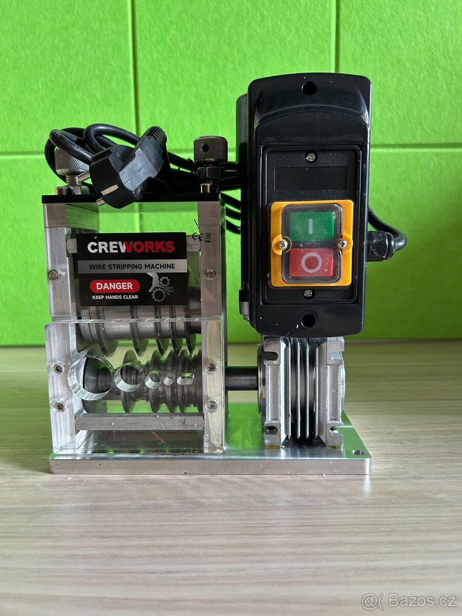 Loupačka kabelů, Loupačka na kabely, Holička kabelů - 4