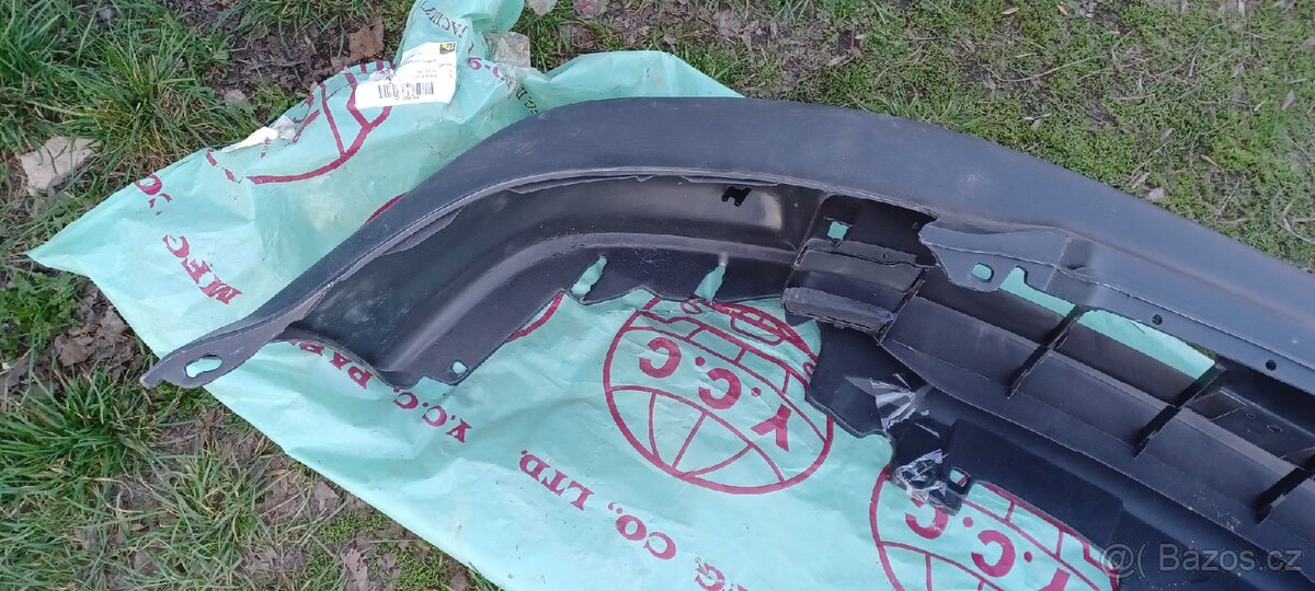 Honda Civic 6g přední nárazník - 4