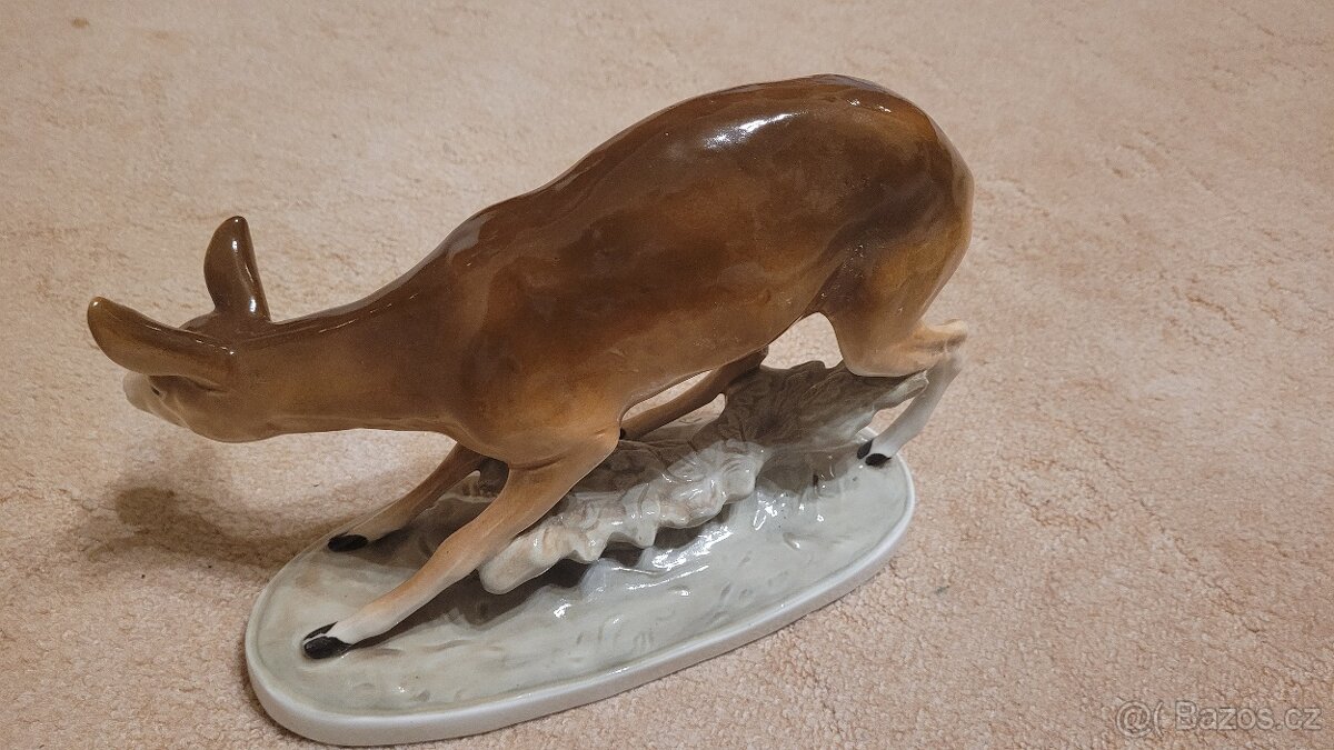 Velká soška srny - 4