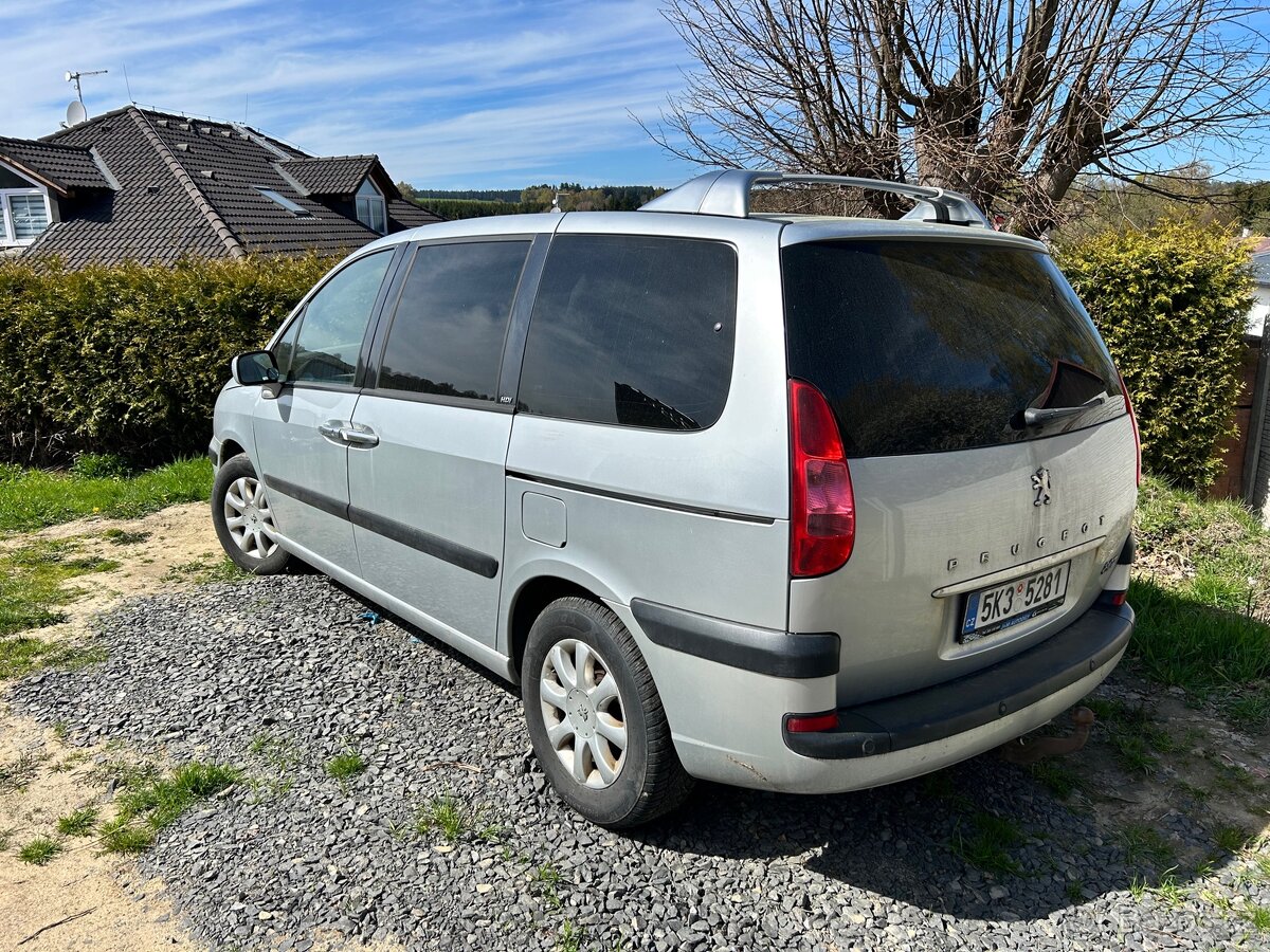 Peugeot 807 - 4