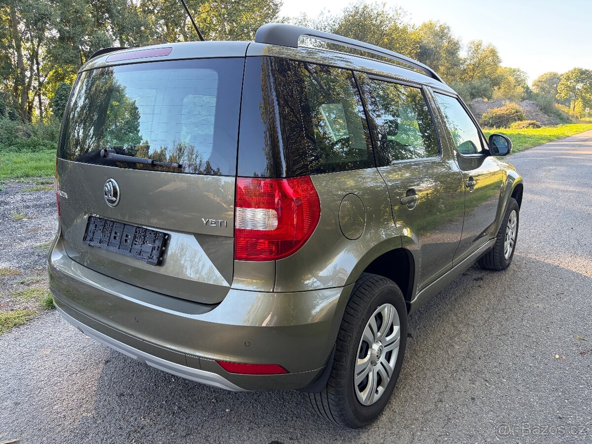 Škoda Yeti 1.2TSI 81kw,Servis,Hezký stav - 4