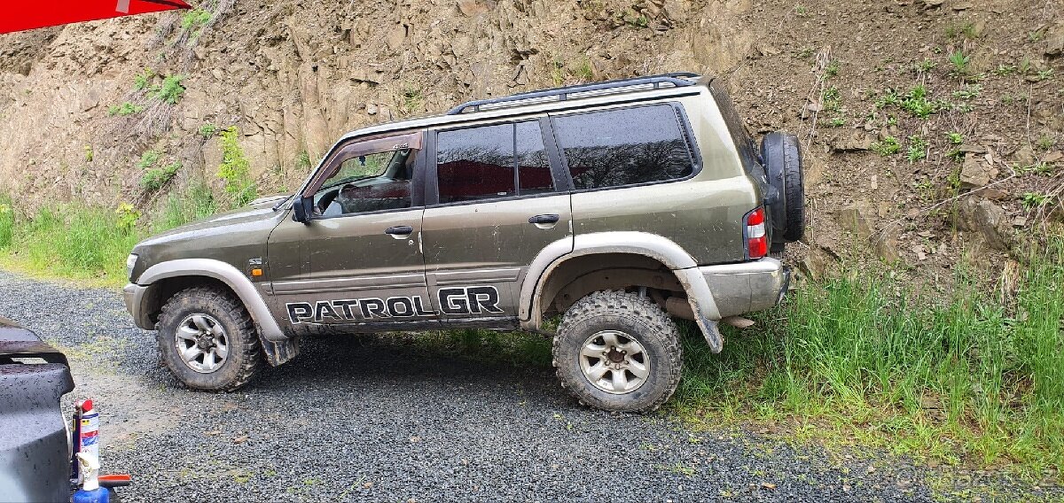 Nissan patrol y61 - 4