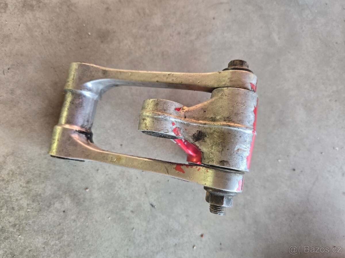 Přepakovani zadní kyvne vidlice husqvarna 125