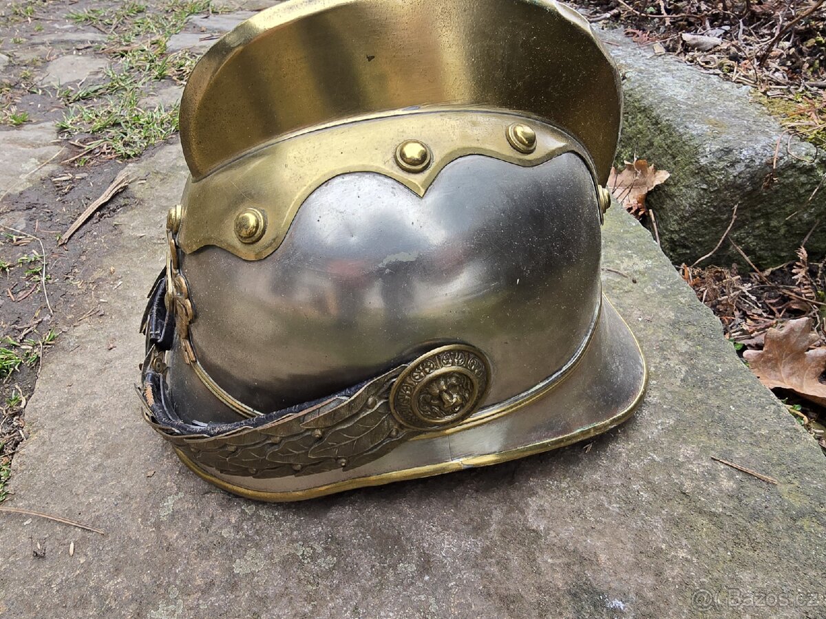 VELITELSKA HASIČSKÁ HELMA č1 - 4