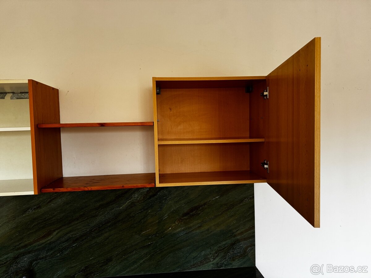 Kuchyňská linka s dřezem a spotřebiči - 4