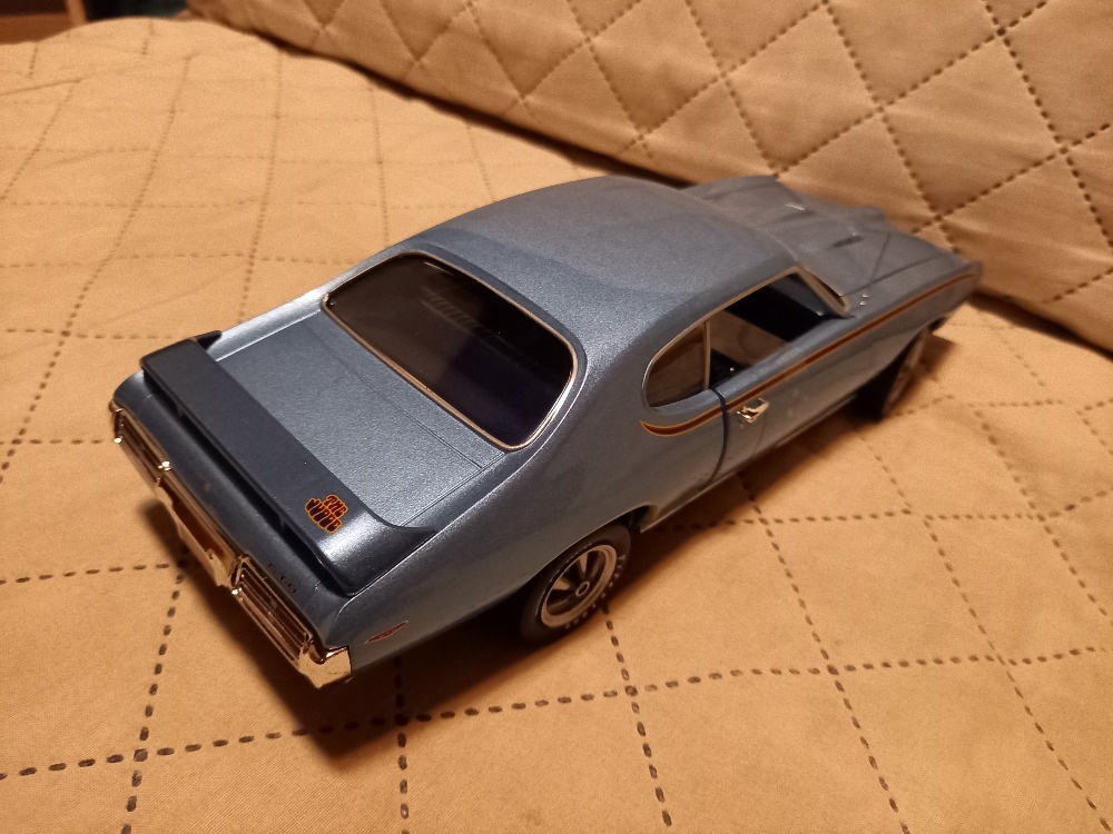 Pontiac GTO Judge MCACN 1969 Autoworld 1:18 - 4