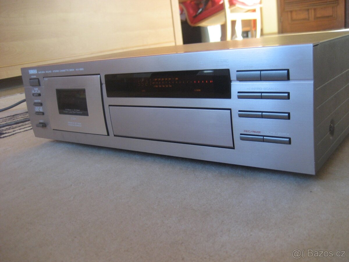 Prodám tape deck YAMAHA KX 690 3HEAD - 4