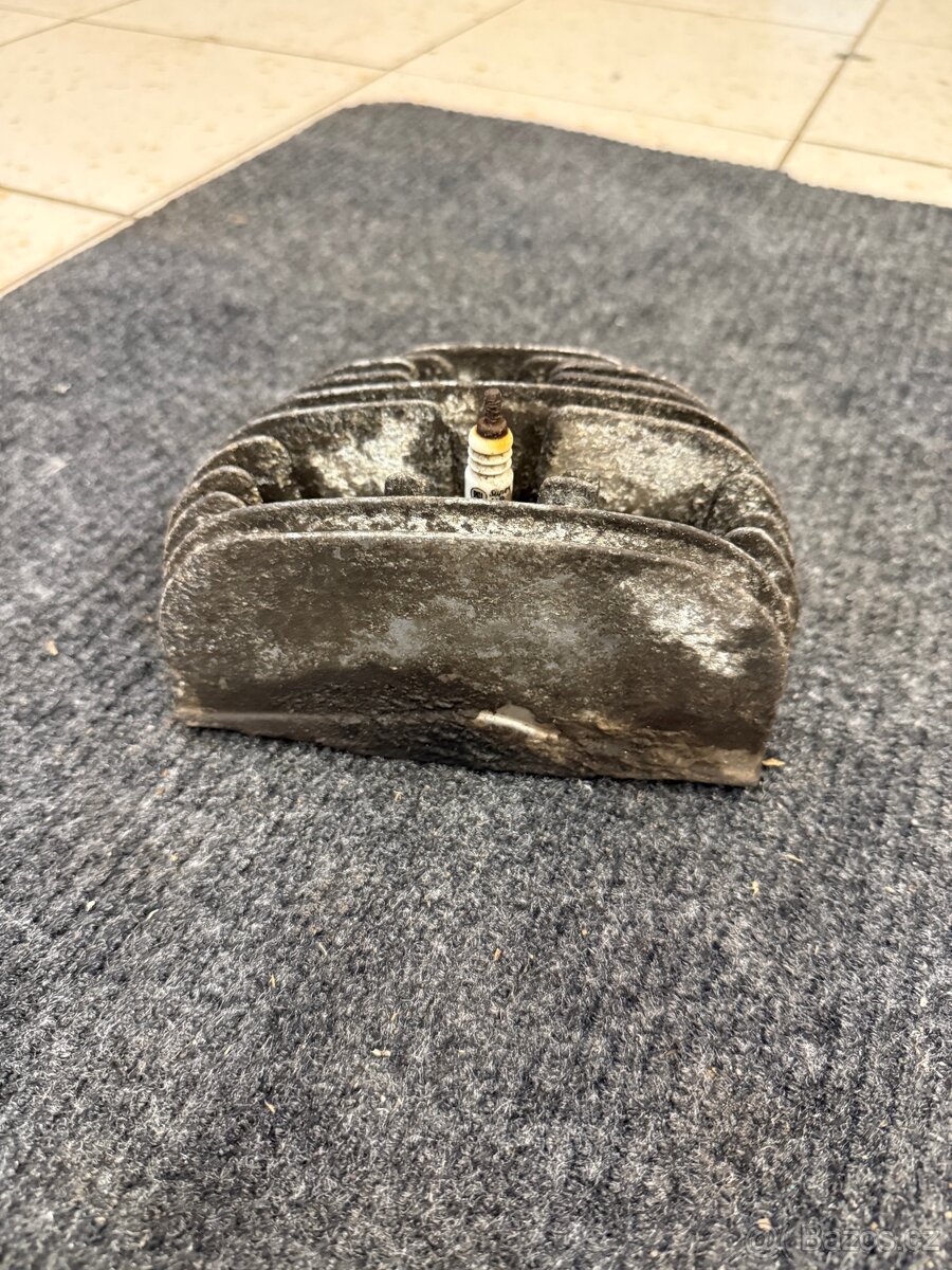 Jawa 350 - hlava válce - 4